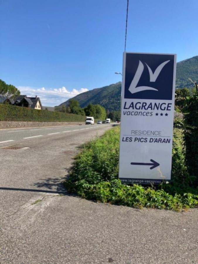 Appartement Tres Agreable Dans Belle Residence, Classe 3 Etoiles Par Le Comite Departementale Du Tourisme En Haute Garonne Bagnères-de-Luchon Buitenkant foto